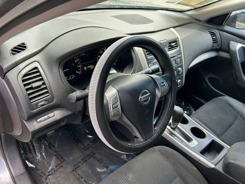 Used 2015 Nissan Altima 2.5 S FWD image 21