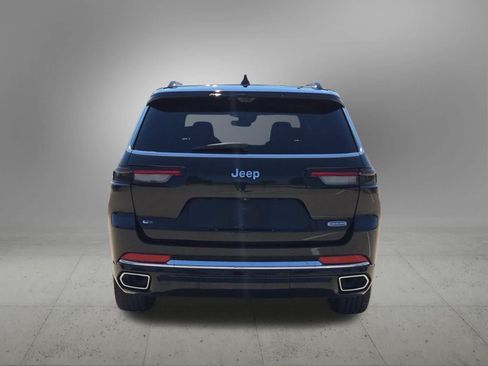 Used 2021 Jeep Grand Cherokee L Overland w/ Luxury Tech Group IV RWD image 5