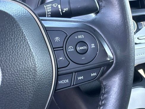 Certified 2024 Toyota Corolla SE FWD image 24