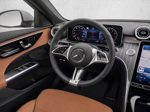 Used 2023 Mercedes-Benz C 300 Sedan image 27