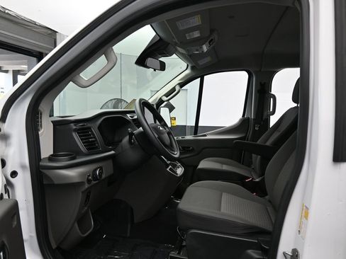 Used 2024 Ford Transit 350 XLT RWD image 10