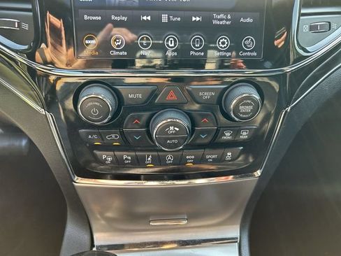 Used 2021 Jeep Grand Cherokee Limited w/ Quick Order Package 28K 80th AWD/4WD image 21
