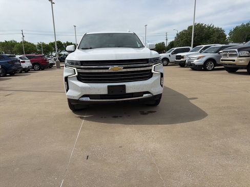 Used 2022 Chevrolet Tahoe LT image 2
