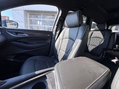 Used 2023 Buick Enclave Avenir w/ Trailering Package, 5000 lbs. AWD/4WD image 23