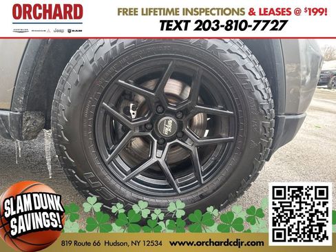 Used 2011 Jeep Grand Cherokee Overland image 9