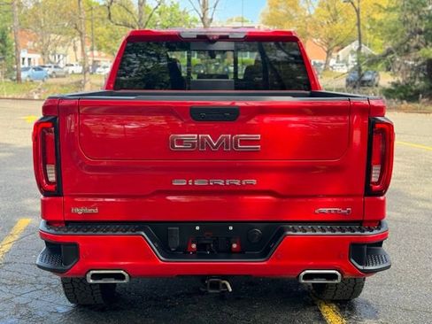 Used 2021 GMC Sierra 1500 AT4 w/ AT4 Premium Package AWD/4WD image 6