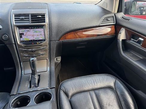 Used 2014 Lincoln MKX FWD w/ Equipment Group 102A image 12