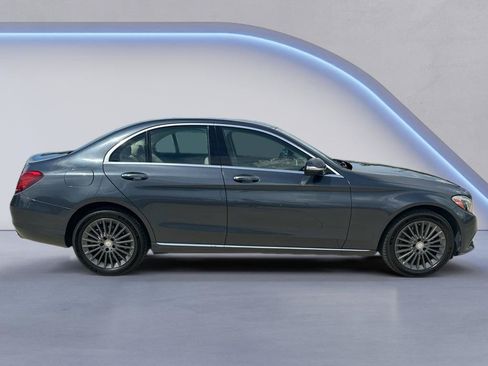 Used 2015 Mercedes-Benz C 300 4MATIC Sedan image 5