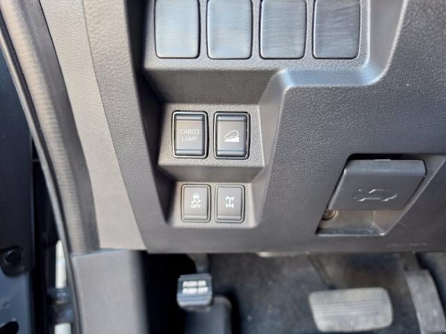 Used 2024 Nissan Frontier PRO-4X w/ Off-Road Protection Package AWD/4WD image 25