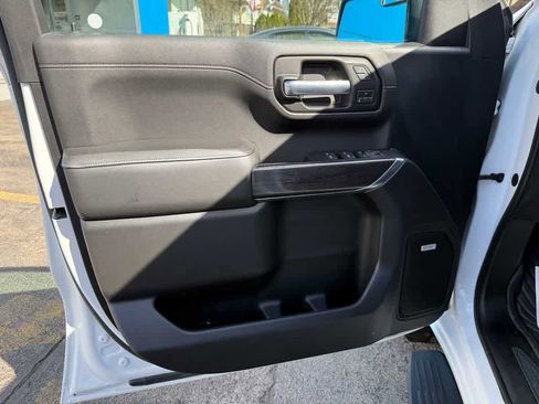 Used 2020 Chevrolet Silverado 1500 LTZ image 13