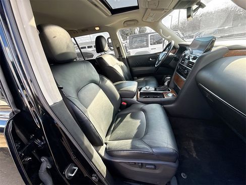 Used 2023 Nissan Armada SL image 33