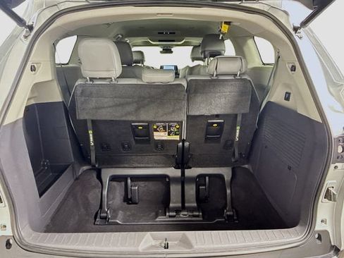 Certified 2021 Toyota Sienna Limited FWD image 30