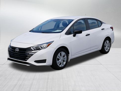 Used 2024 Nissan Versa S w/ Trunk Package FWD image 3