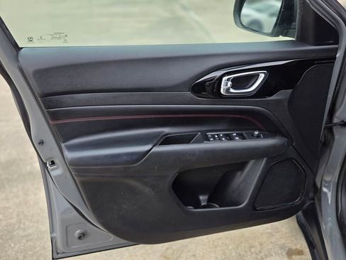 Used 2022 Jeep Compass Trailhawk w/ Trailer Tow Group image 21