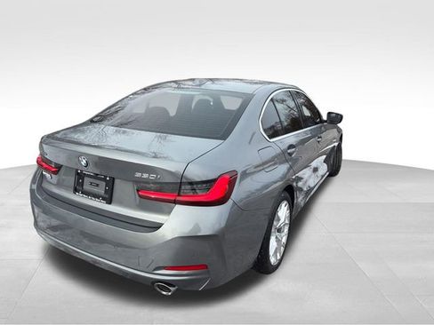 Used 2025 BMW 330i xDrive Sedan w/ Convenience Package AWD/4WD image 12