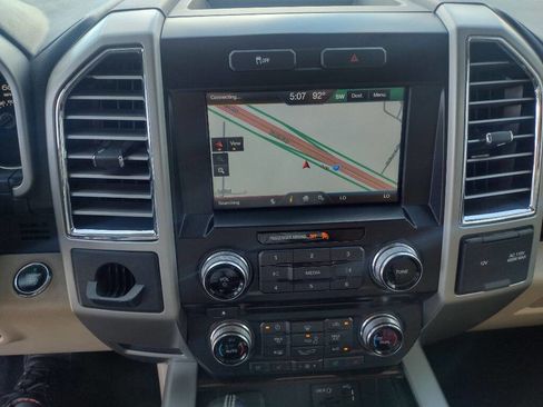 Used 2015 Ford F150 Lariat w/ Equipment Group 502A Luxury image 12