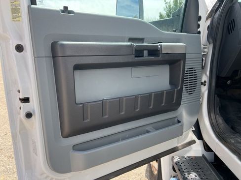 Used 2016 Ford F650 2WD Regular Cab Super Duty image 19