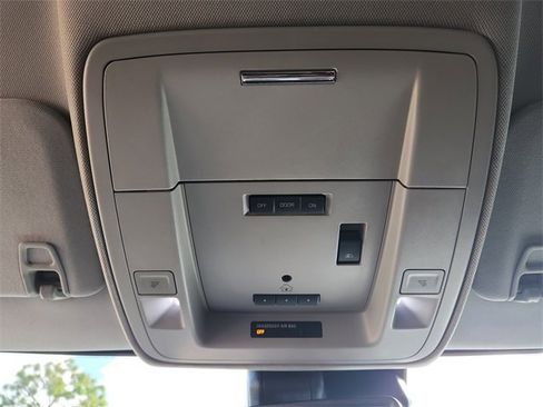 Used 2018 GMC Sierra 1500 Denali image 31