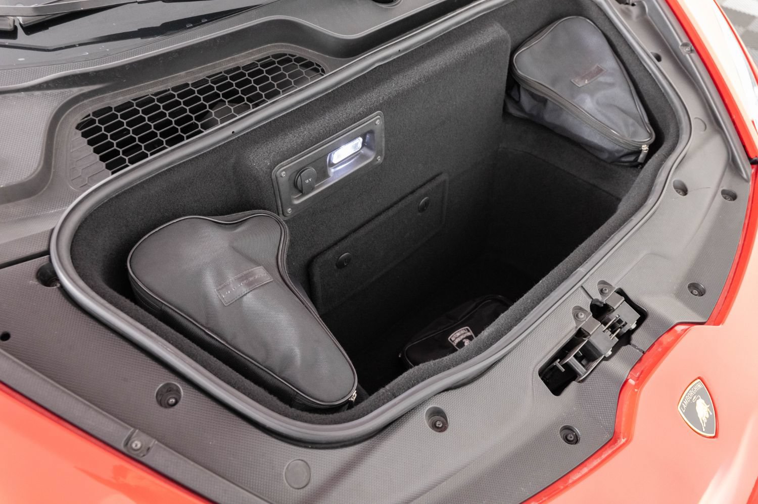 Used 2020 Lamborghini Huracan EVO AWD/4WD image 37