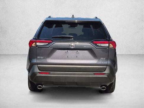 Used 2025 Toyota RAV4 XLE AWD/4WD image 7