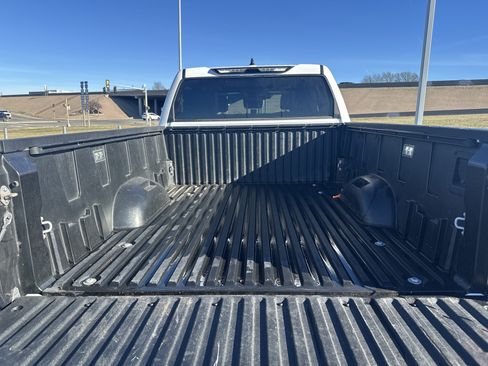 Used 2023 Toyota Tundra Limited image 16