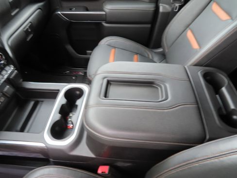 Used 2022 GMC Sierra 2500 AT4 w/ Gooseneck/5TH Wheel Package image 39