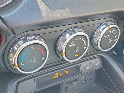 Used 2018 MAZDA MX-5 Miata Grand Touring image 30