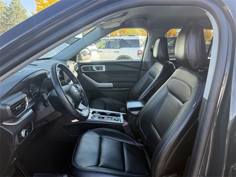 Certified 2023 Ford Explorer XLT w/ Equipment Group 202A image 6