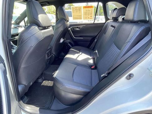 Used 2019 Toyota RAV4 XSE AWD/4WD image 11