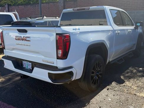 Used 2024 GMC Sierra 1500 Elevation AWD/4WD image 3