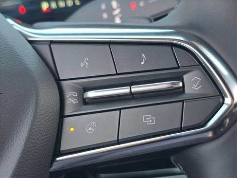 New 2026 Chevrolet Equinox LT FWD image 25