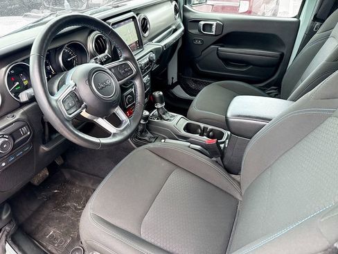 Used 2023 Jeep Wrangler Unlimited Rubicon 4xe w/ Cold Weather Group image 25