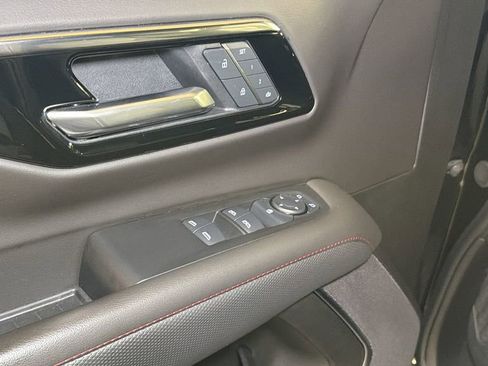 Used 2025 Chevrolet Tahoe RST AWD/4WD image 20