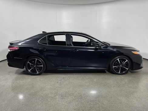 Used 2020 Toyota Camry XSE w/ Carpet Mat Package FWD image 2