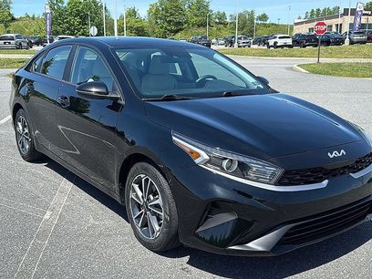 Used 2023 Kia Forte LXS w/ LXS Technology Package