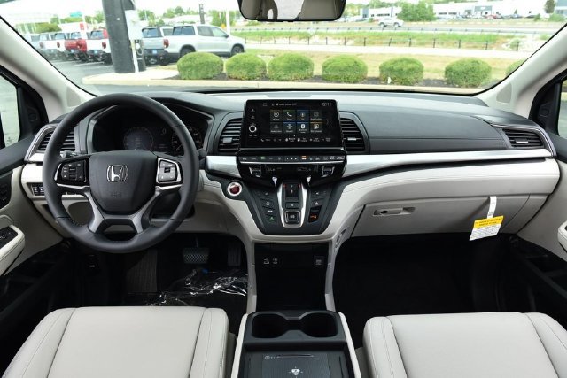 New 2027 Honda Odyssey EX-L image 7