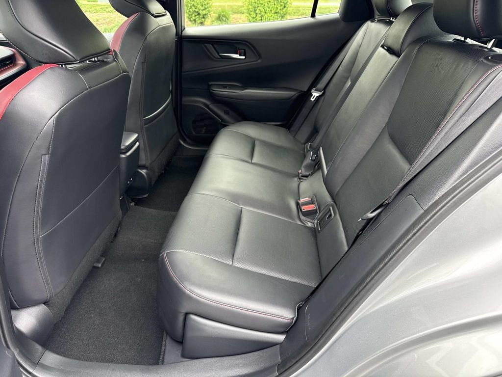 Used 2024 Toyota Prius Prime Premium FWD image 24