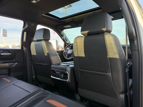 Used 2021 GMC Sierra 1500 AT4 w/ AT4 Premium Package image 25