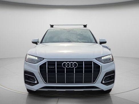 Used 2021 Audi Q5 2.0T Premium w/ Convenience Package AWD/4WD image 4