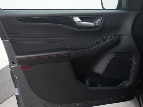 Used 2025 Ford Escape ST-Line image 22