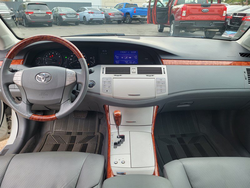 Used 2007 Toyota Avalon Limited FWD image 13