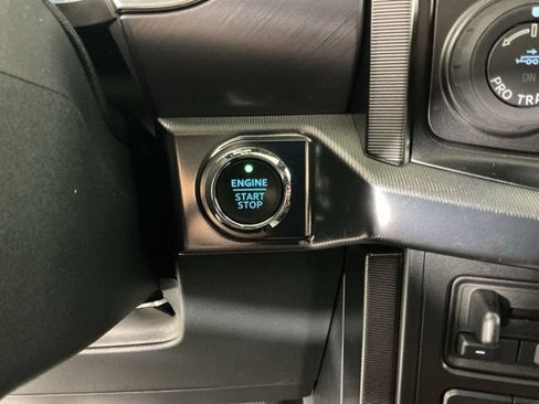 Used 2021 Ford F150 Platinum w/ FX4 Off-Road Package AWD/4WD image 29
