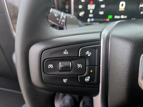 New 2026 GMC Sierra 1500 SLT w/ SLT Premium Package image 17