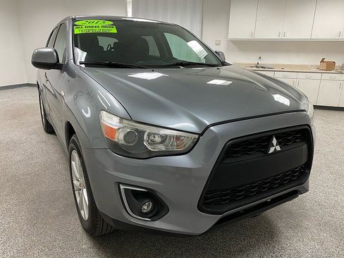 Used 2015 Mitsubishi Outlander Sport ES image 3