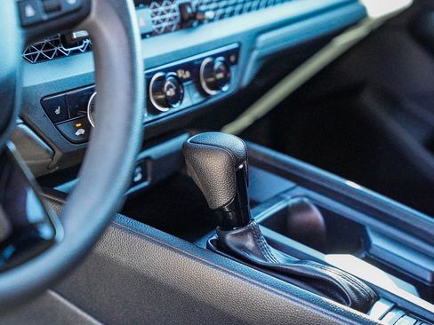 Used 2023 Honda Accord EX image 22