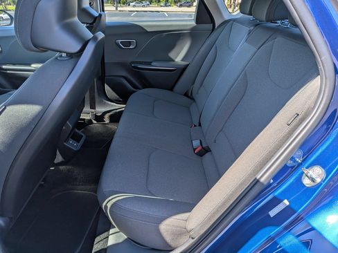 Used 2025 Kia K4 FWD image 29