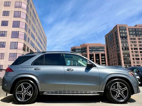 Certified 2024 Mercedes-Benz GLE 450 4MATIC image 9