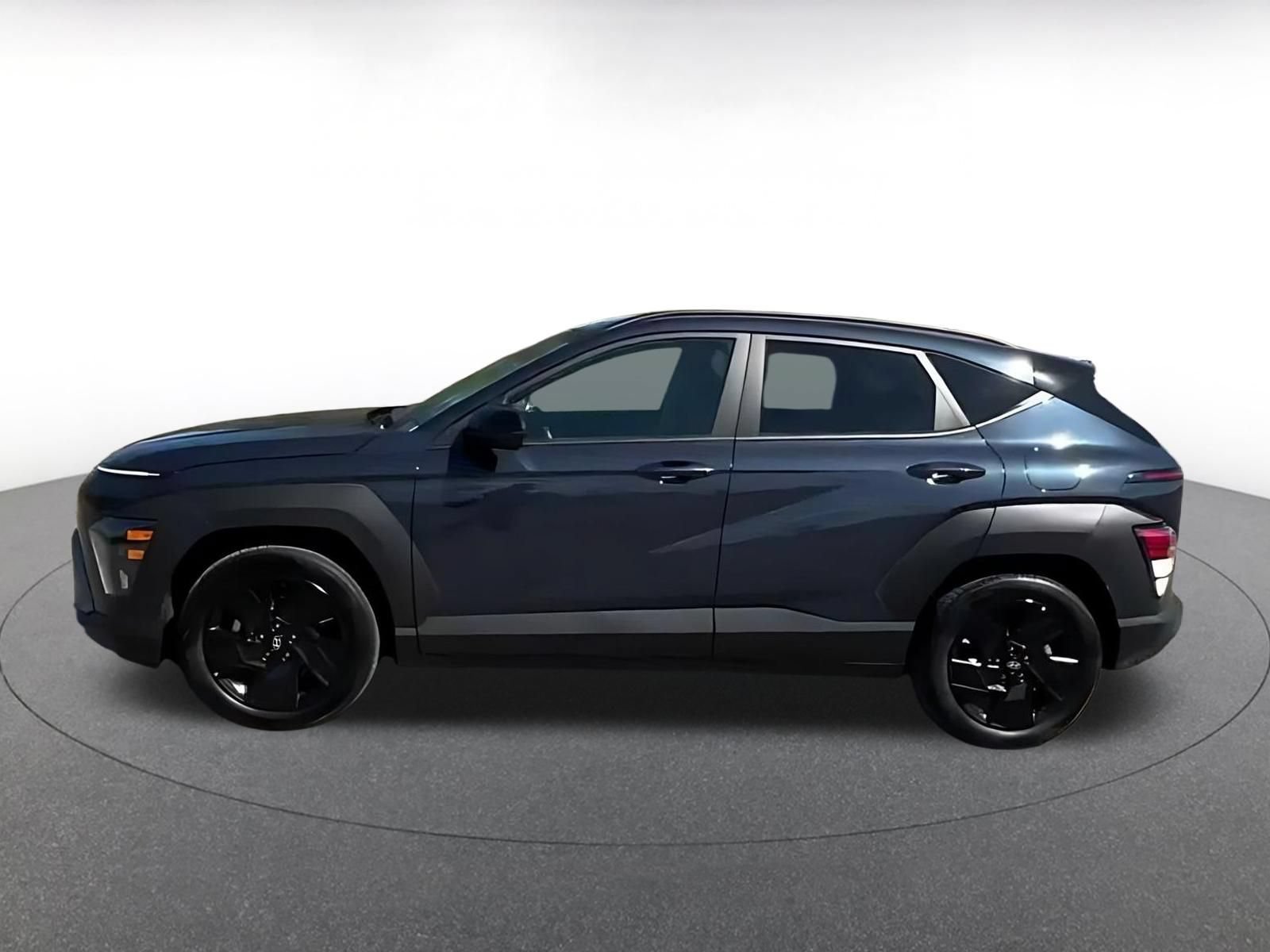 Used 2026 Hyundai Kona SEL Sport FWD image 4