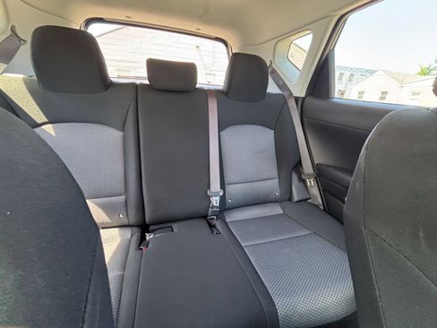 Used 2025 Kia Soul LX w/ LX Technology Package FWD image 36
