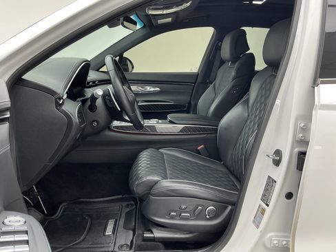 Used 2023 Genesis GV70 3.5T Sport w/ Sport Prestige Package image 16